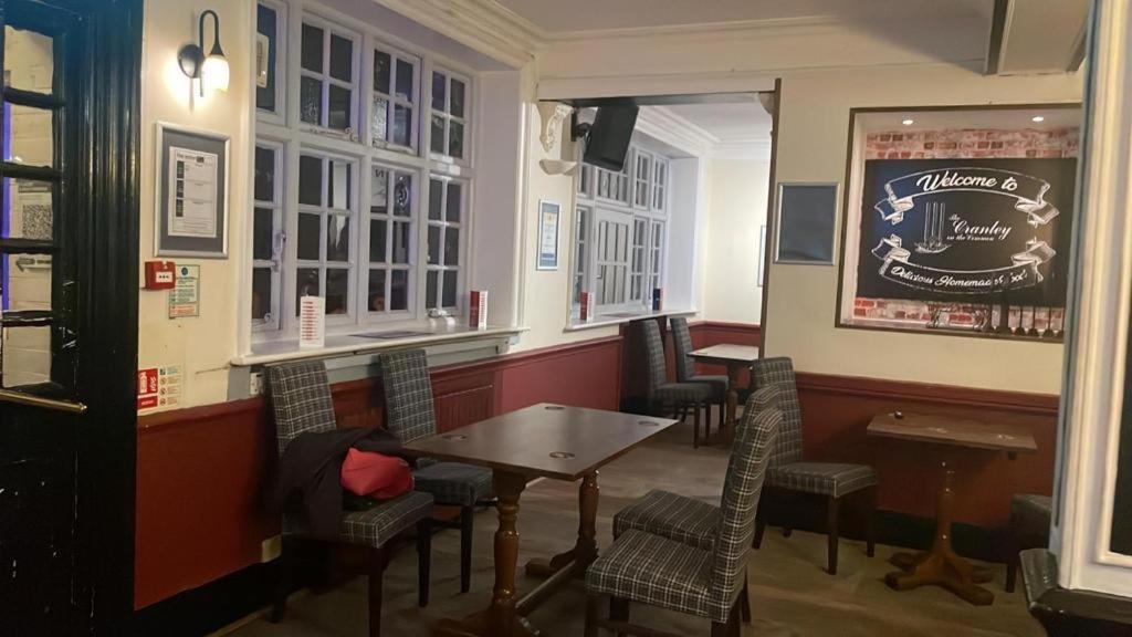 The Cranley Hotel Кранлей Екстериор снимка